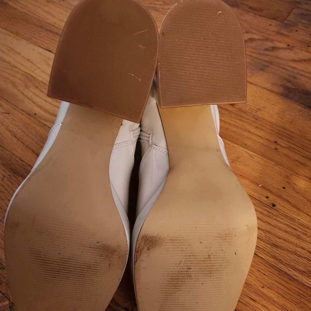 Steve Madden Platform Boots White 9.5 - image 2